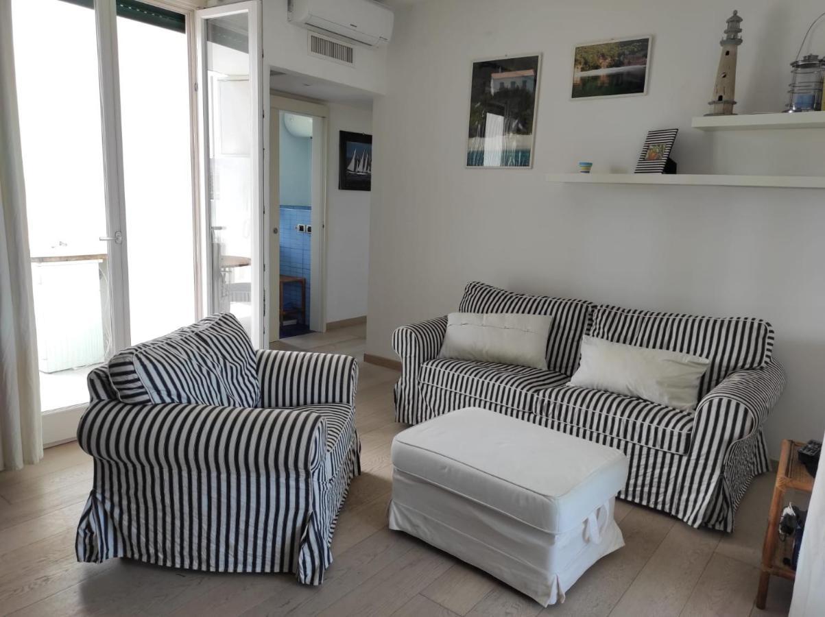 Grazioso Appartamento Vicino Al Mare San Cataldo  Dış mekan fotoğraf